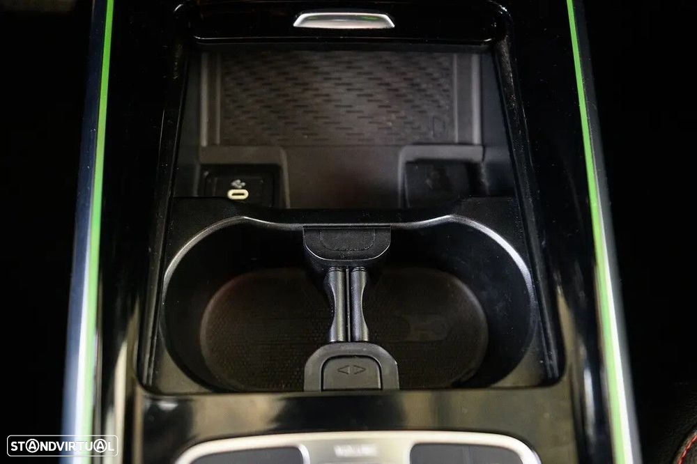 Mercedes-Benz GLA 200 AMG Line - 61