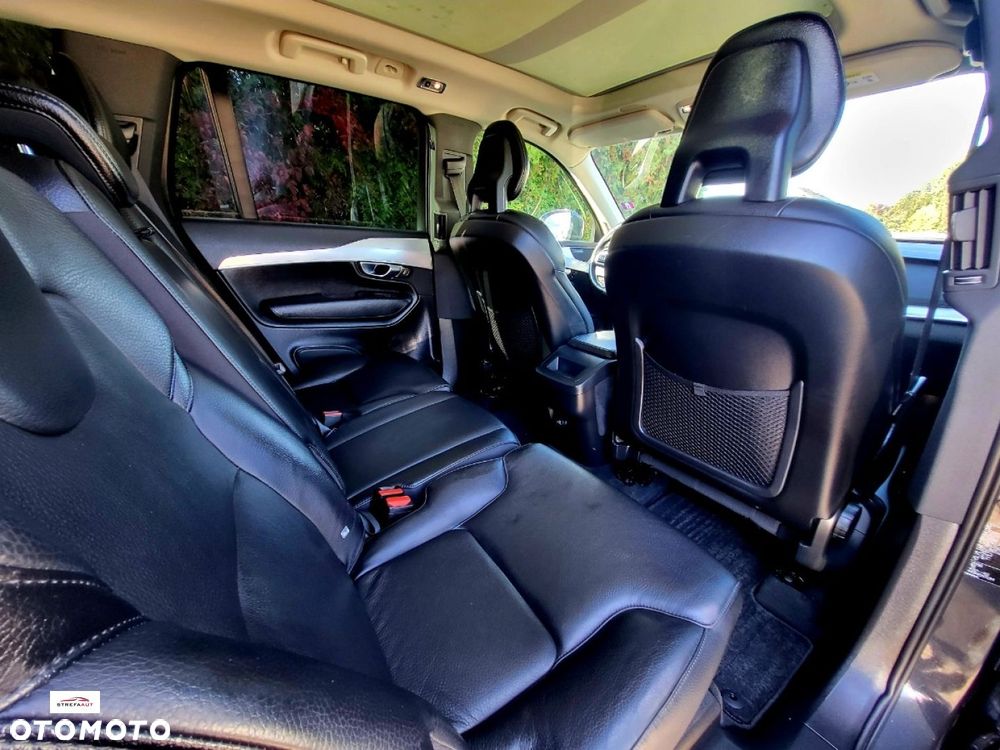 Volvo XC 90 - 24