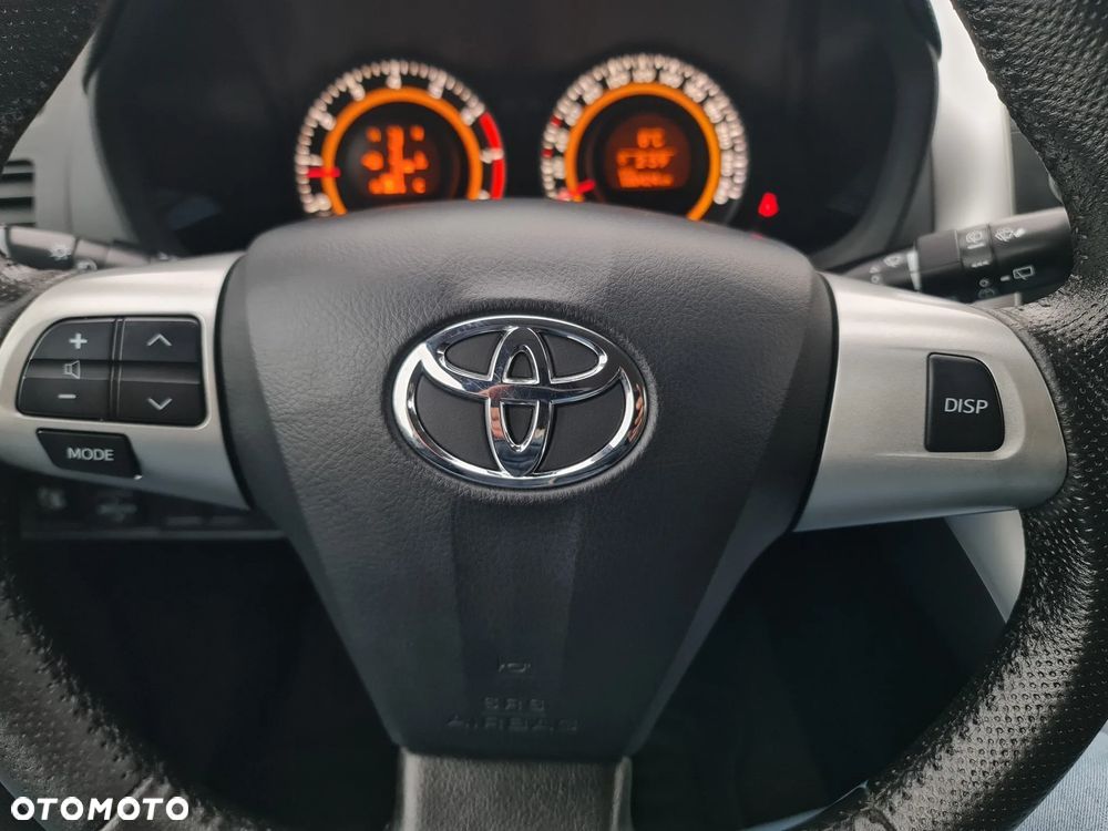 Toyota Auris 1.33 VVT-i Life - 38