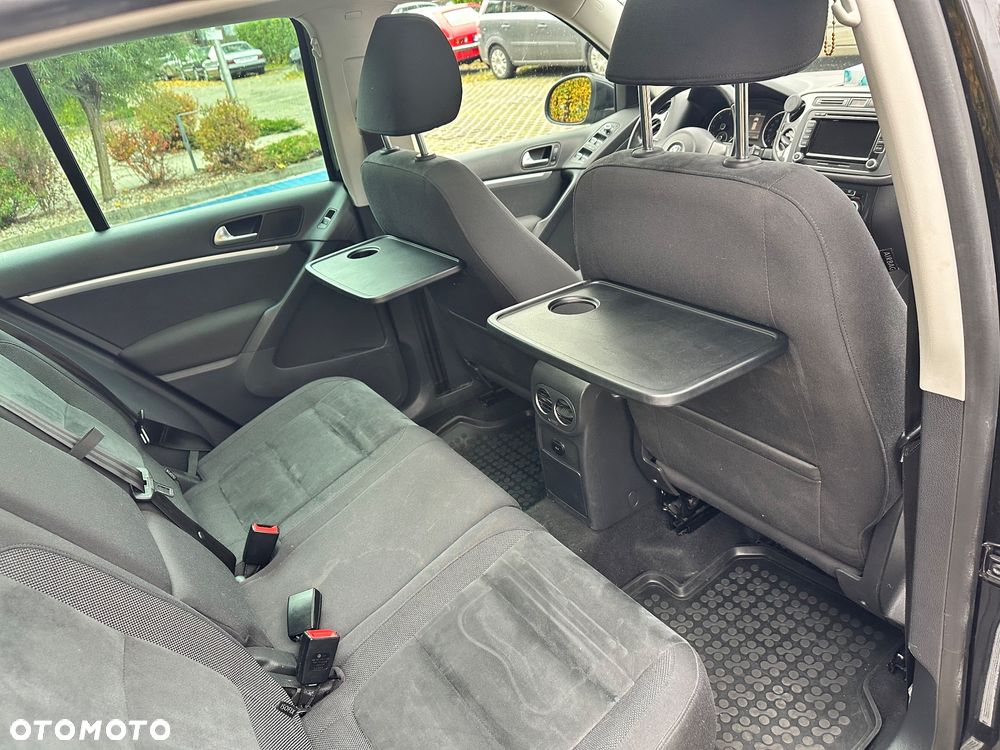 Volkswagen Tiguan - 10