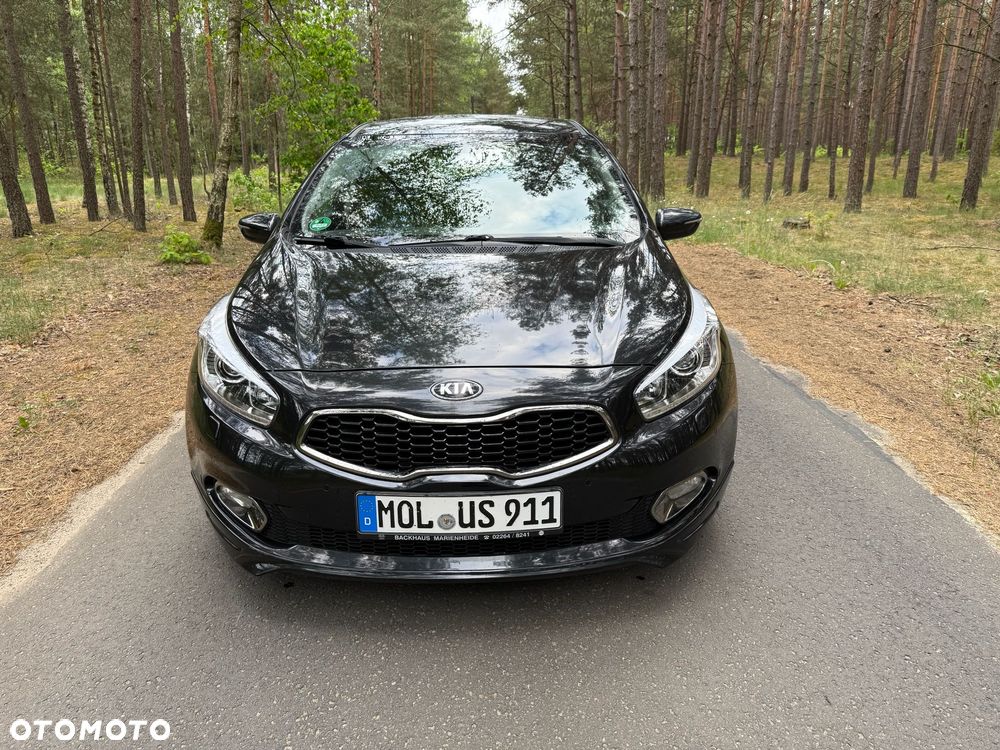 Kia Ceed 1.6 GDI DCT Platinum Edition - 3