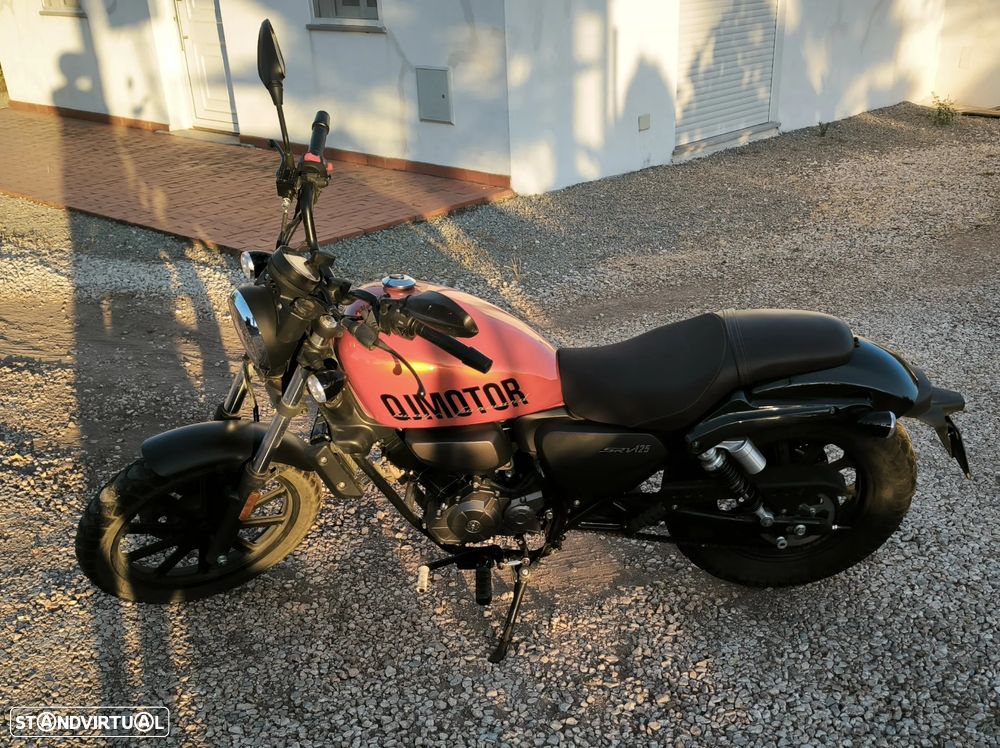 QJ Motor SRV 125 - 1