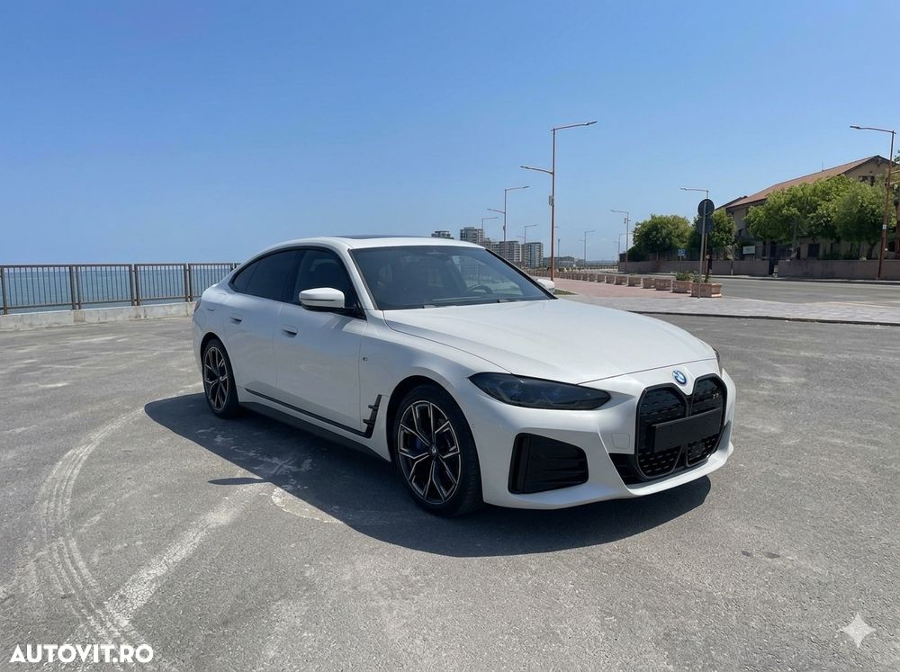 BMW i4 2022 — imagine 2