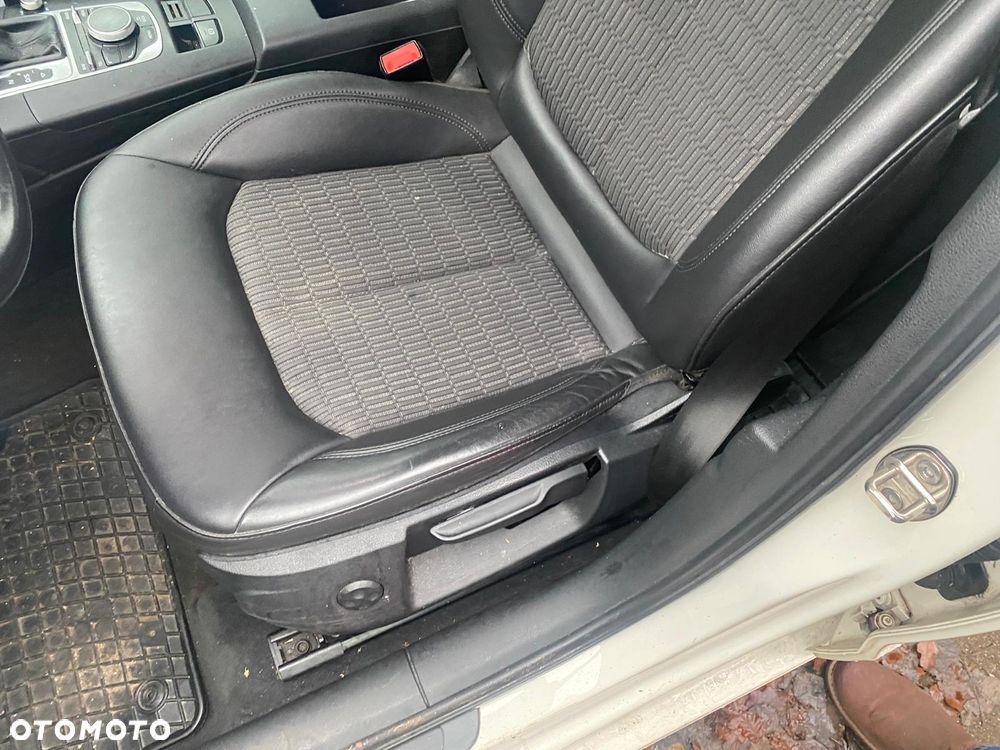 Audi A3 Sportback 2.0 TDI S tronic Ambition - 7