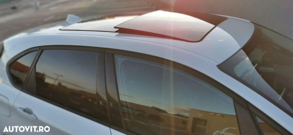 BMW Seria 2 220d Active Tourer Aut. Sport Line - 14