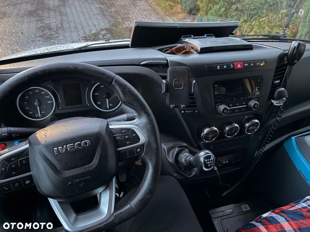 Iveco DAILY 35S18 - 10