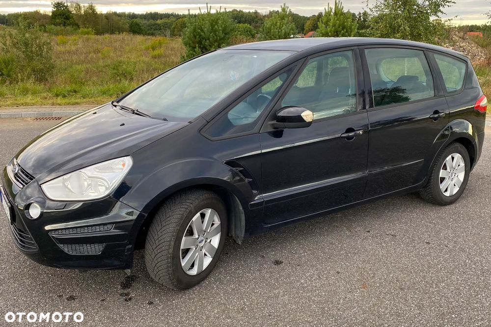 Ford S-Max - 16