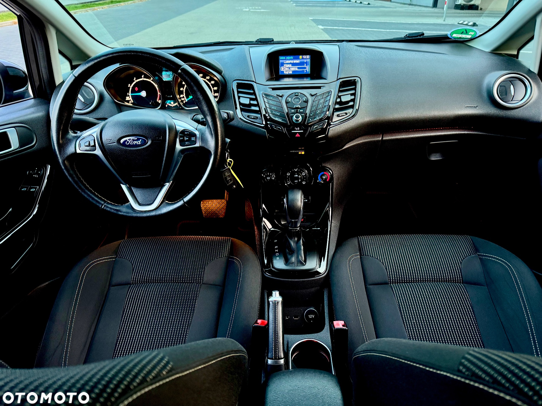 Ford Fiesta - 8