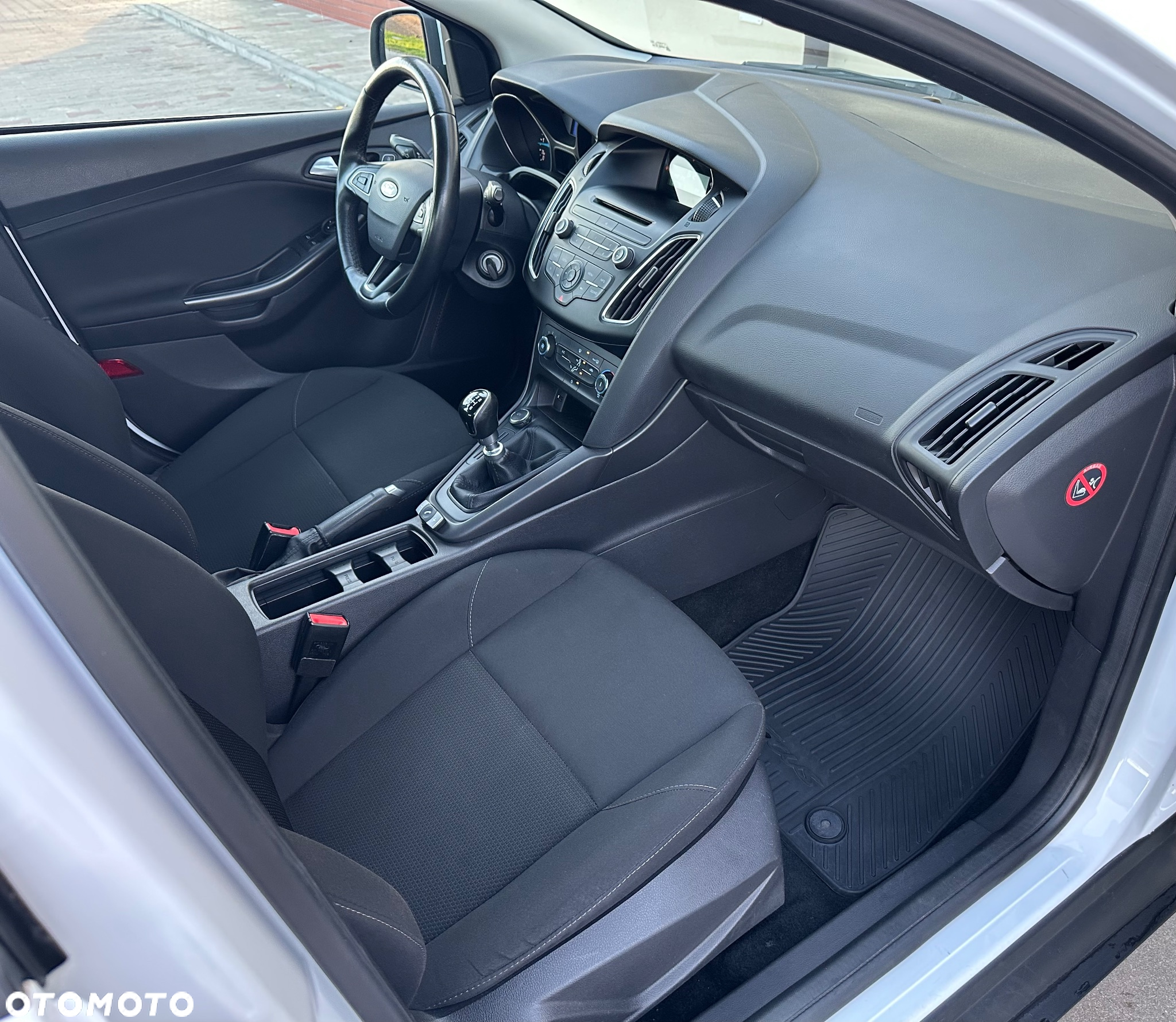 Ford Focus 1.5 TDCi Trend Sport - 18