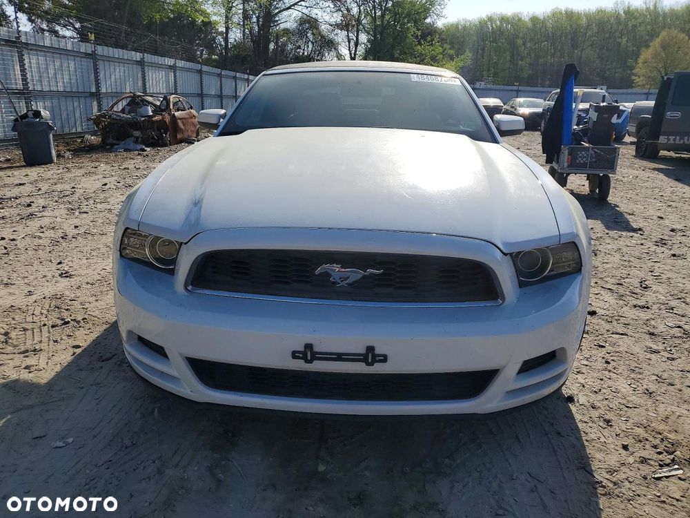 Ford Mustang 3.7 V6 - 2