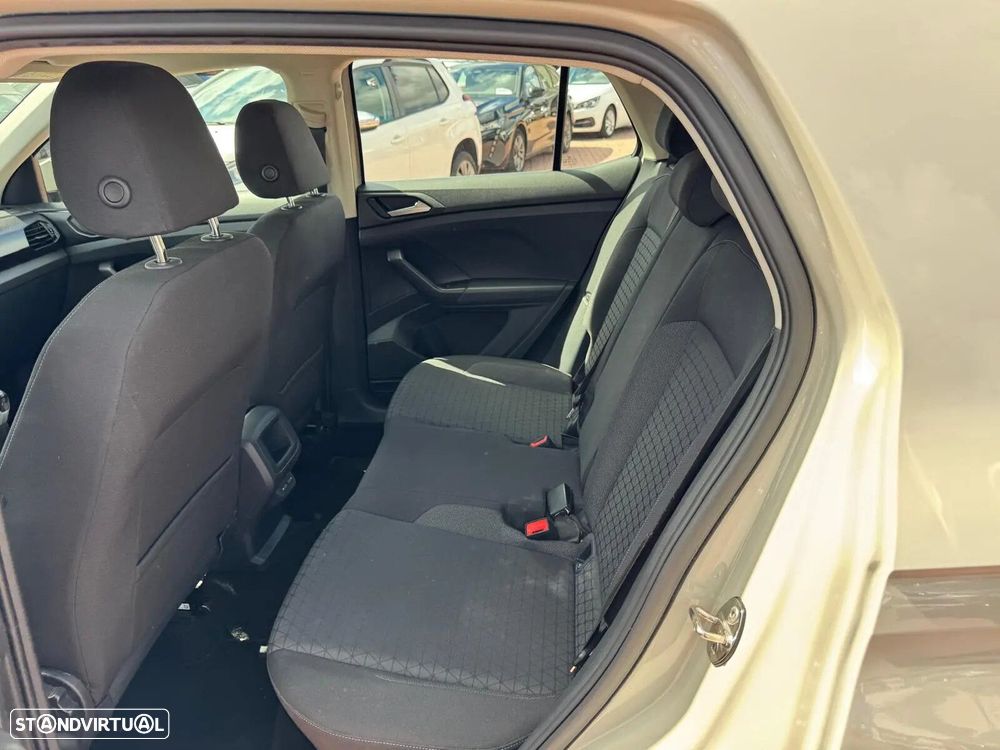 VW T-Cross 1.0 TSI Urban - 17