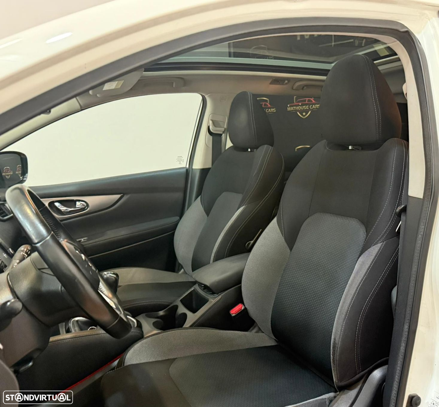 Nissan Qashqai 1.5 dCi Tekna - 12