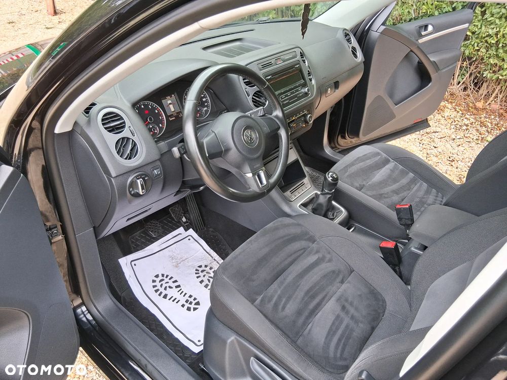 Volkswagen Tiguan - 8