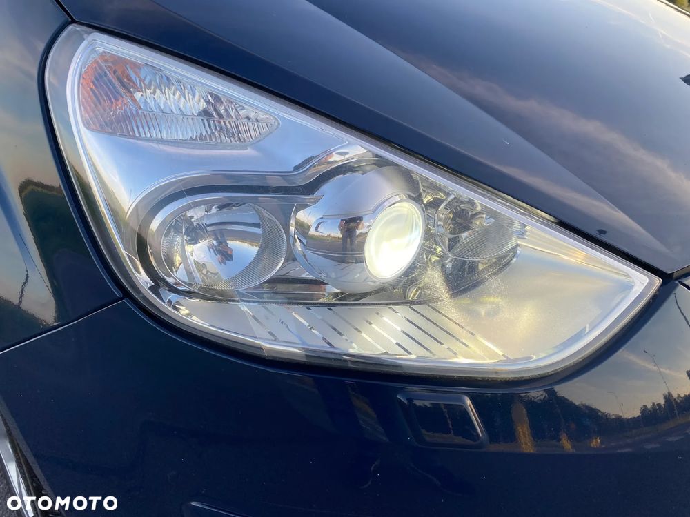Ford Galaxy 2.0 TDCi Trend - 23