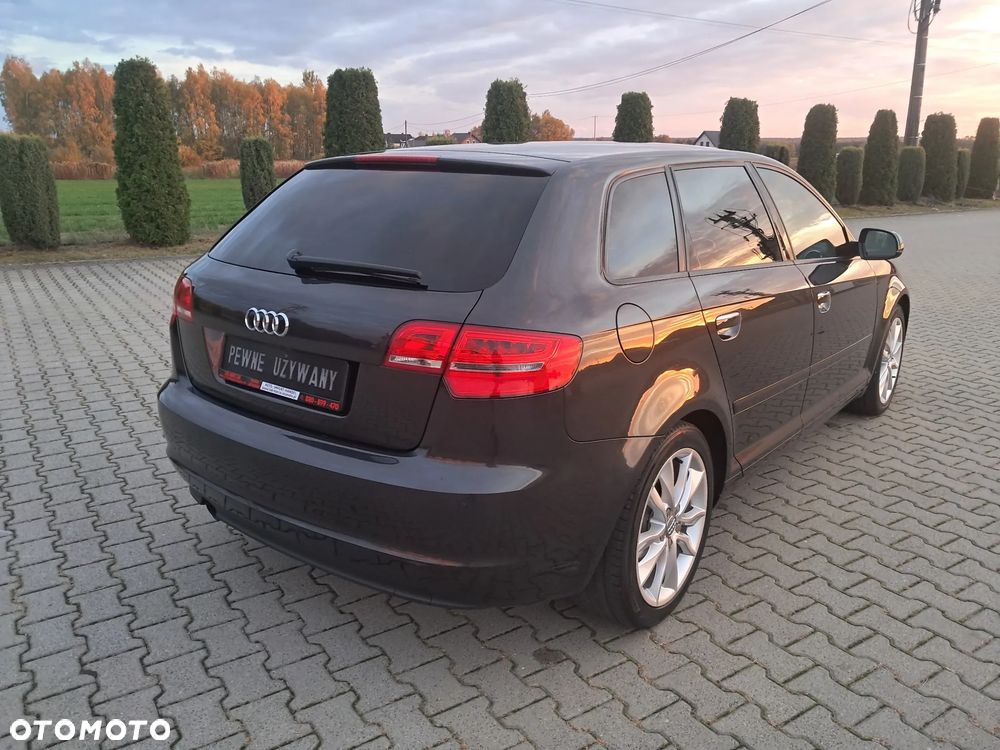 Audi A3 Sportback - 12