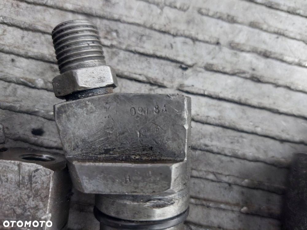 WTRYSK WTRYSKIWACZ KAMAZ 5320 I 11.0 V8 - 4