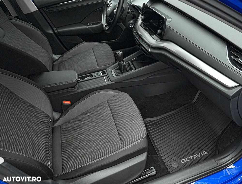Skoda Octavia 2.0 TDI Style - 13