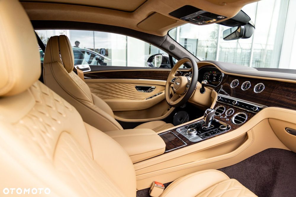 Bentley Continental GT - 8