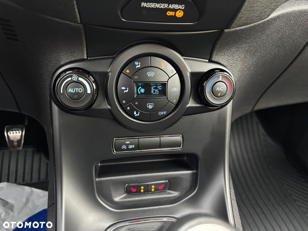 Ford Fiesta 1.0 EcoBoost S&S ST-LINE Black - 32