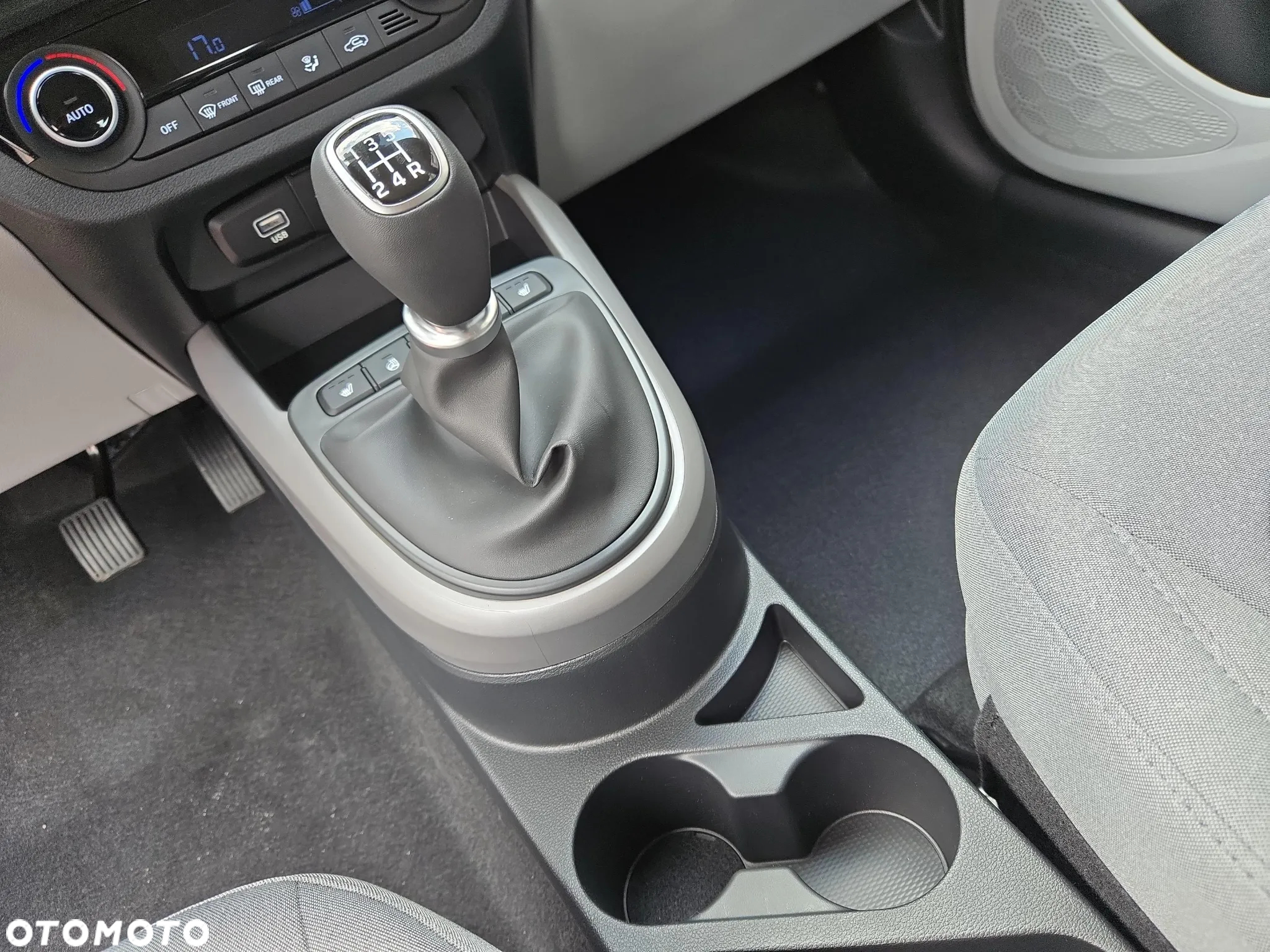 Hyundai i10 1.2 Modern - 17