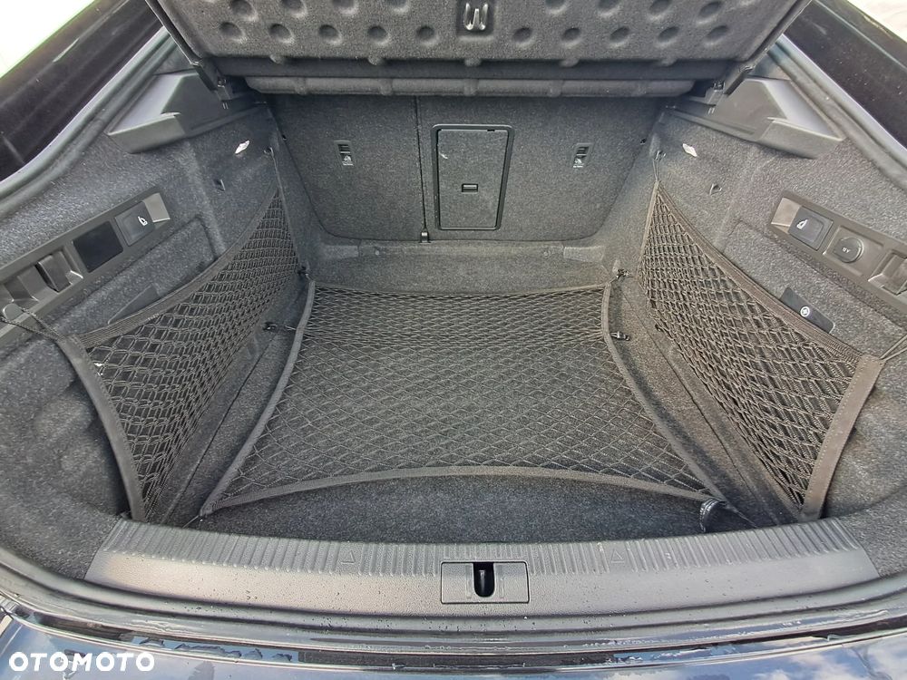 Skoda Superb 2.0 TDI SCR 4x4 L&K DSG - 14