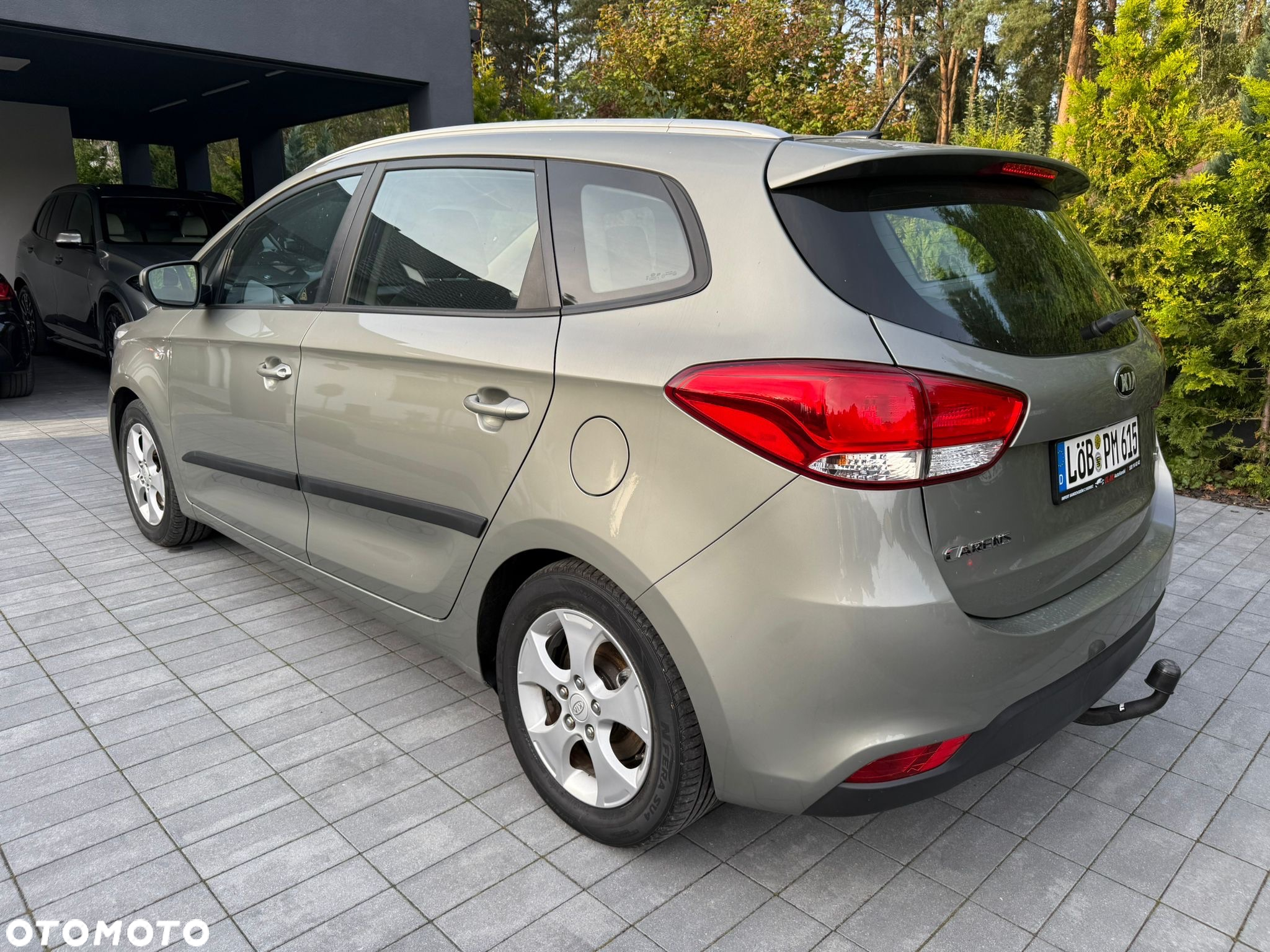 Kia Carens 1.6 GDI Dream Team Edition - 6