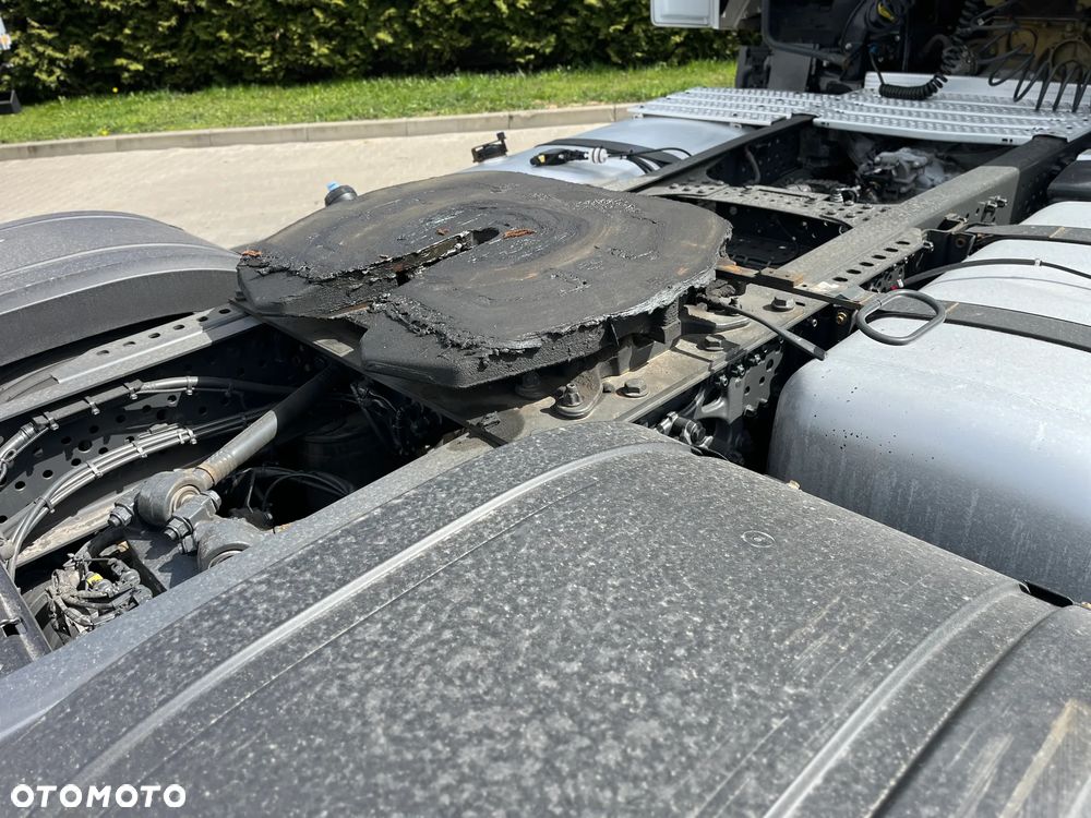 Mercedes-Benz Actros 1845 LS Big Space - 10