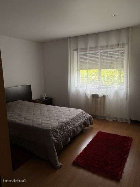 Moradia T4 Renovada com Garagem e Jardim- Excelente Oportunidade - Grande imagem: 3/10