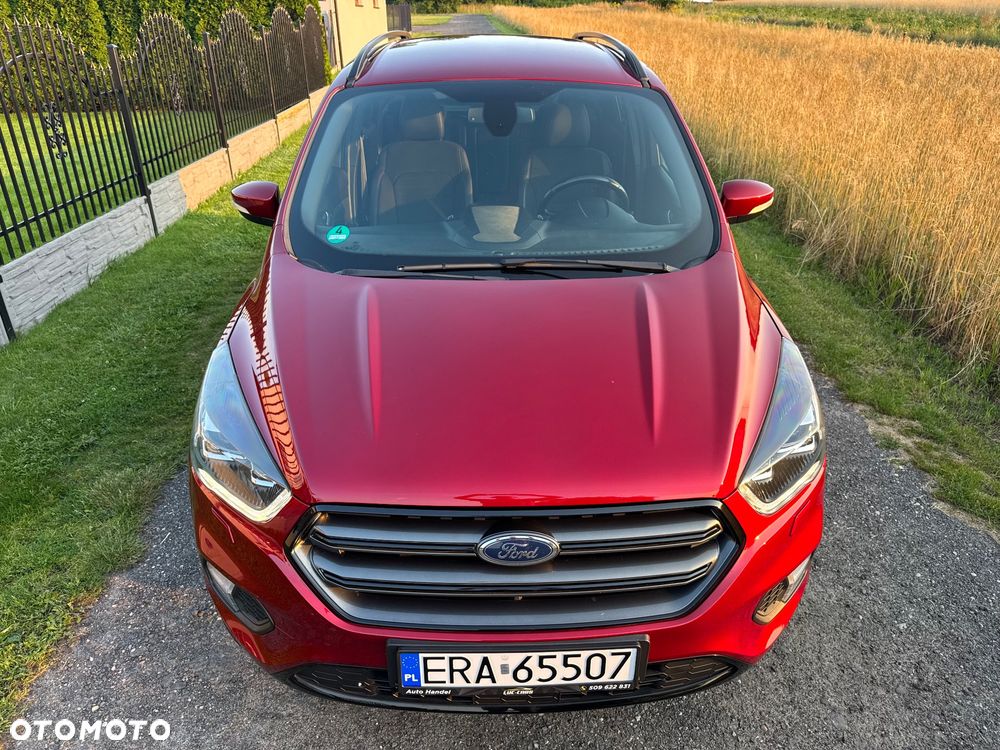 Ford Kuga 1.5 EcoBoost 2x4 ST-Line - 19