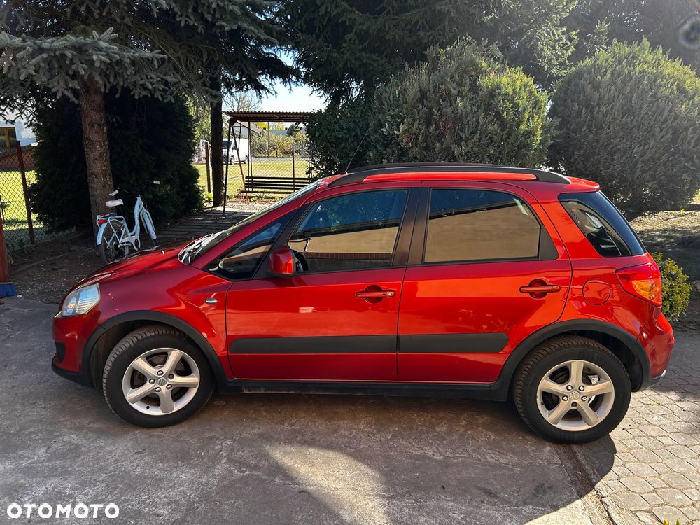Suzuki SX4 1.6 GS / Premium 4WD - 3
