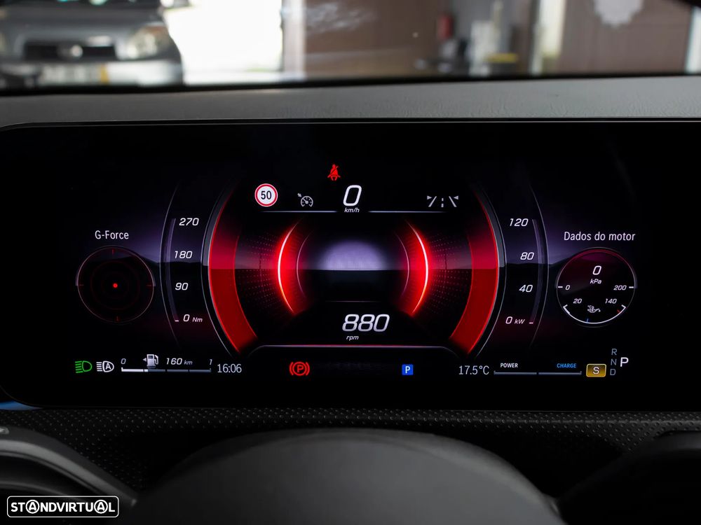 Mercedes-Benz A 200 AMG Line Aut. - 24