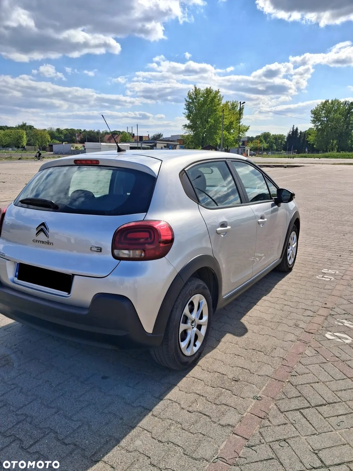 Citroën C3 1.6 BlueHDi Live S&S - 4