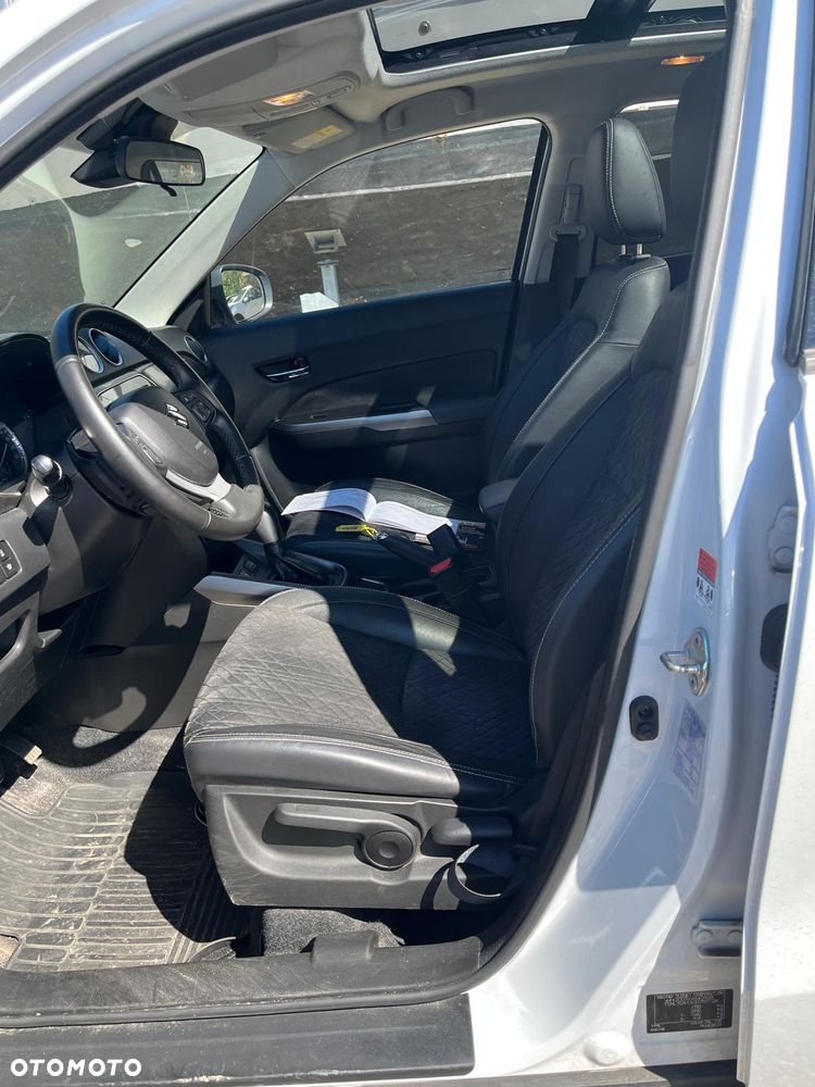 Suzuki Vitara 1.4 Boosterjet Premium 2WD - 13