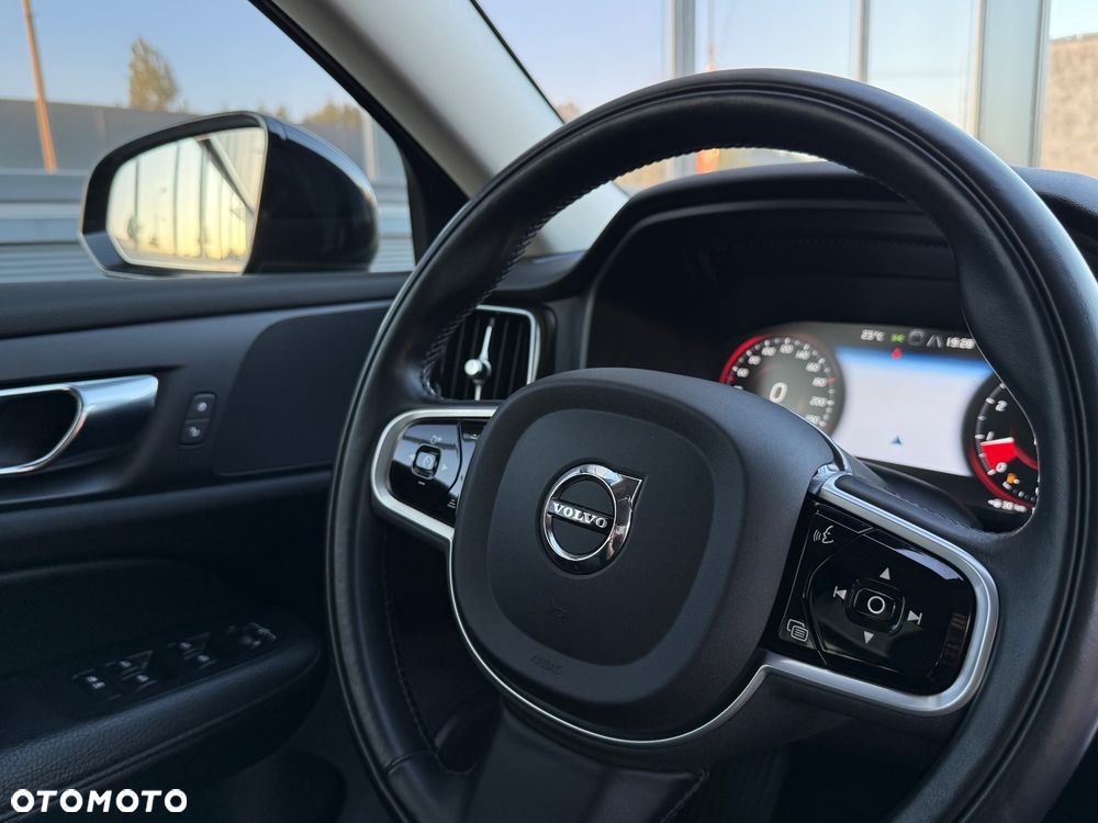 Volvo V60 B3 B Geartronic RDesign - 39