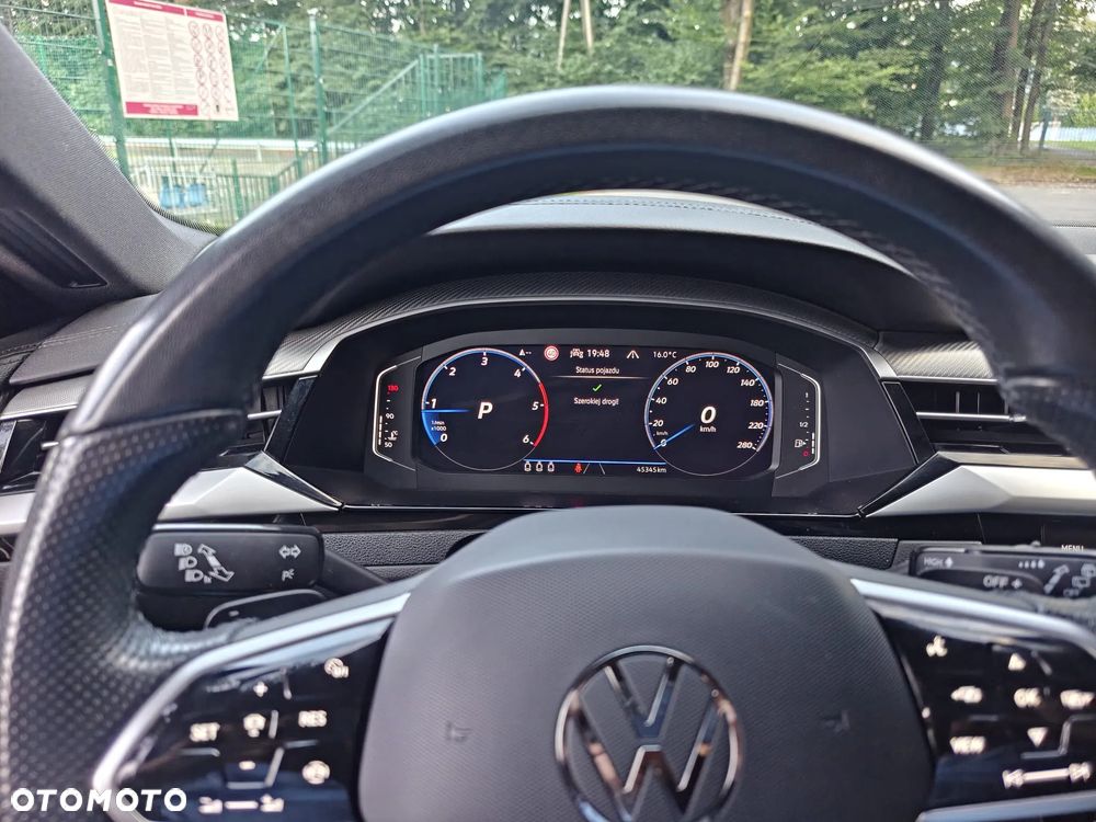 Volkswagen Arteon 2.0 TDI R-Line DSG - 10