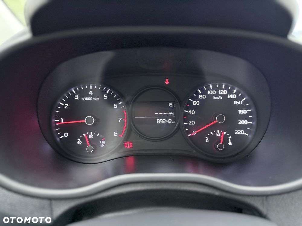 Kia Picanto 1.0 L - 12