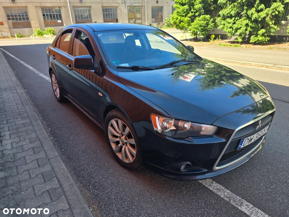 Mitsubishi Lancer 1.8 Intense - 1