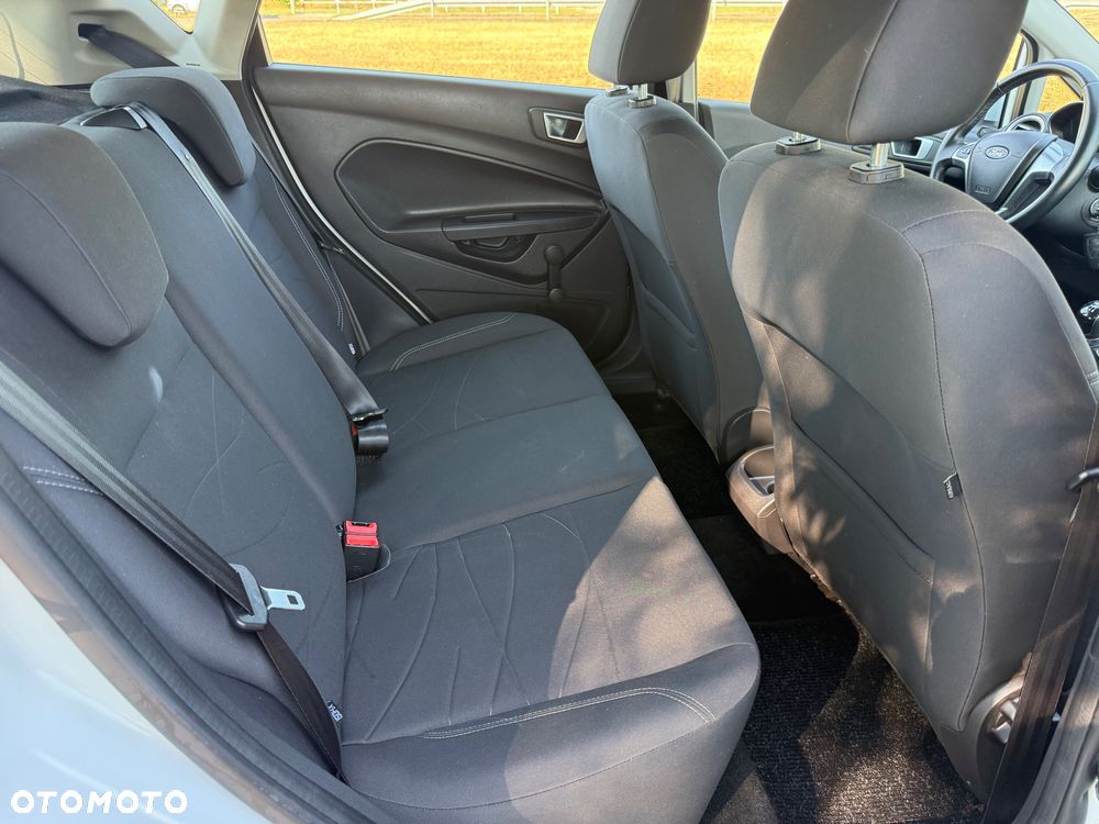 Ford Fiesta 1.5 TDCi St&St SYNC Edition - 28