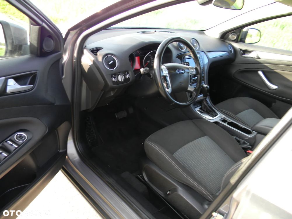 Ford Mondeo 2.0 TDCi ECOnetic Trend - 29