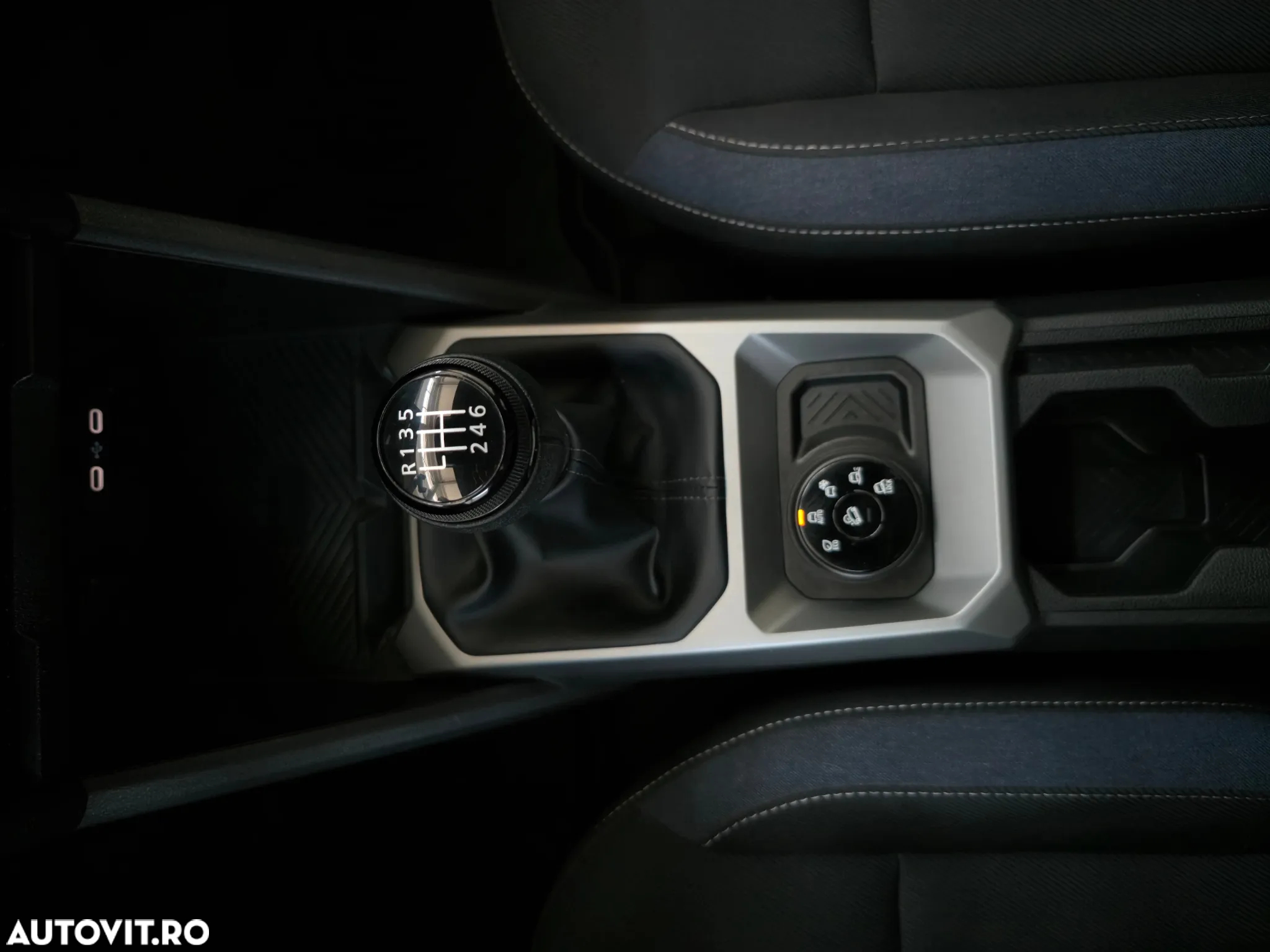 Dacia Duster TCe 130 4X4 MHEV Journey - 17