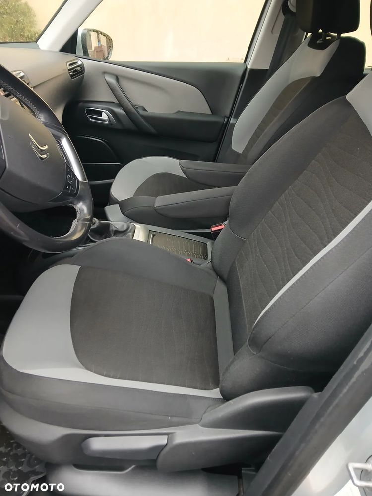 Citroën C4 Picasso - 11