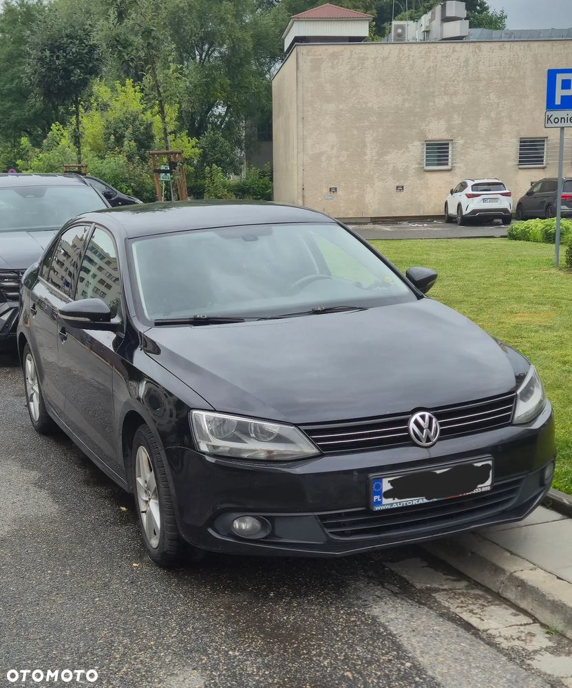 Volkswagen Jetta 1.6 TDI Comfortline - 7