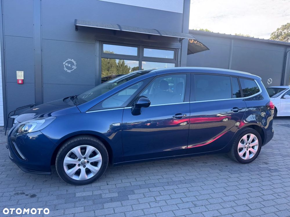 Opel Zafira - 24