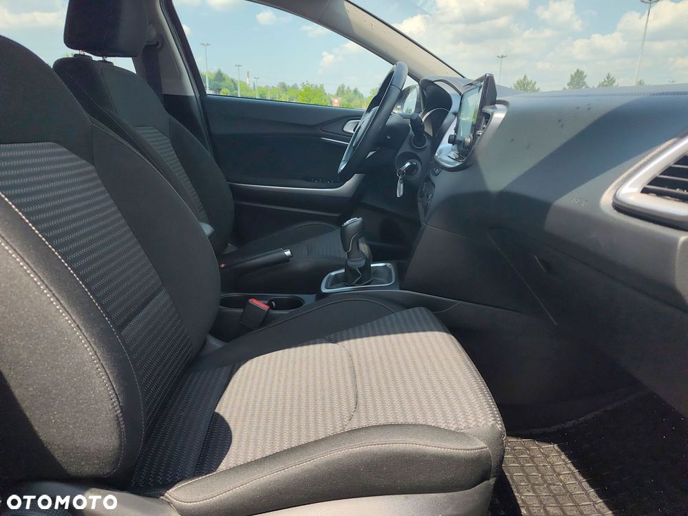 Kia Ceed - 20