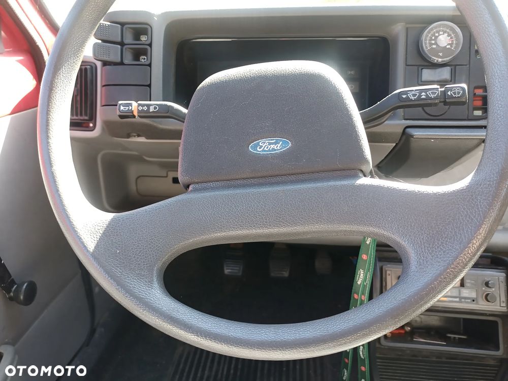 Ford Fiesta 1.0 T - 10