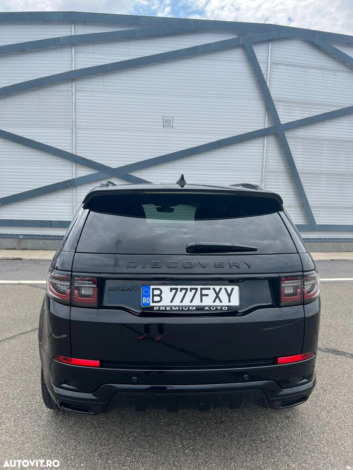 Land Rover Discovery Sport - 13