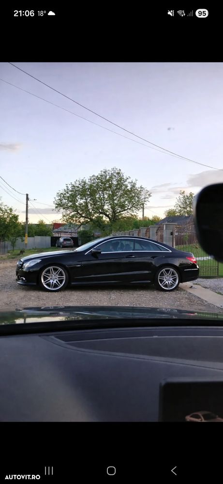 Mercedes-Benz E - 1