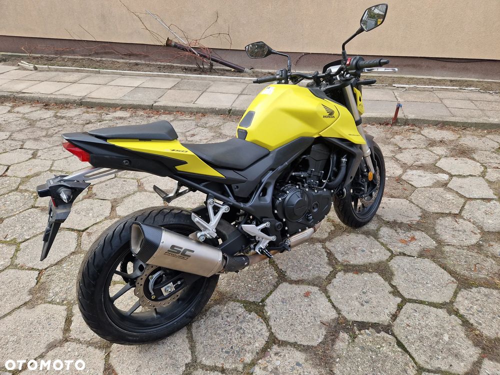 Honda Hornet - 4