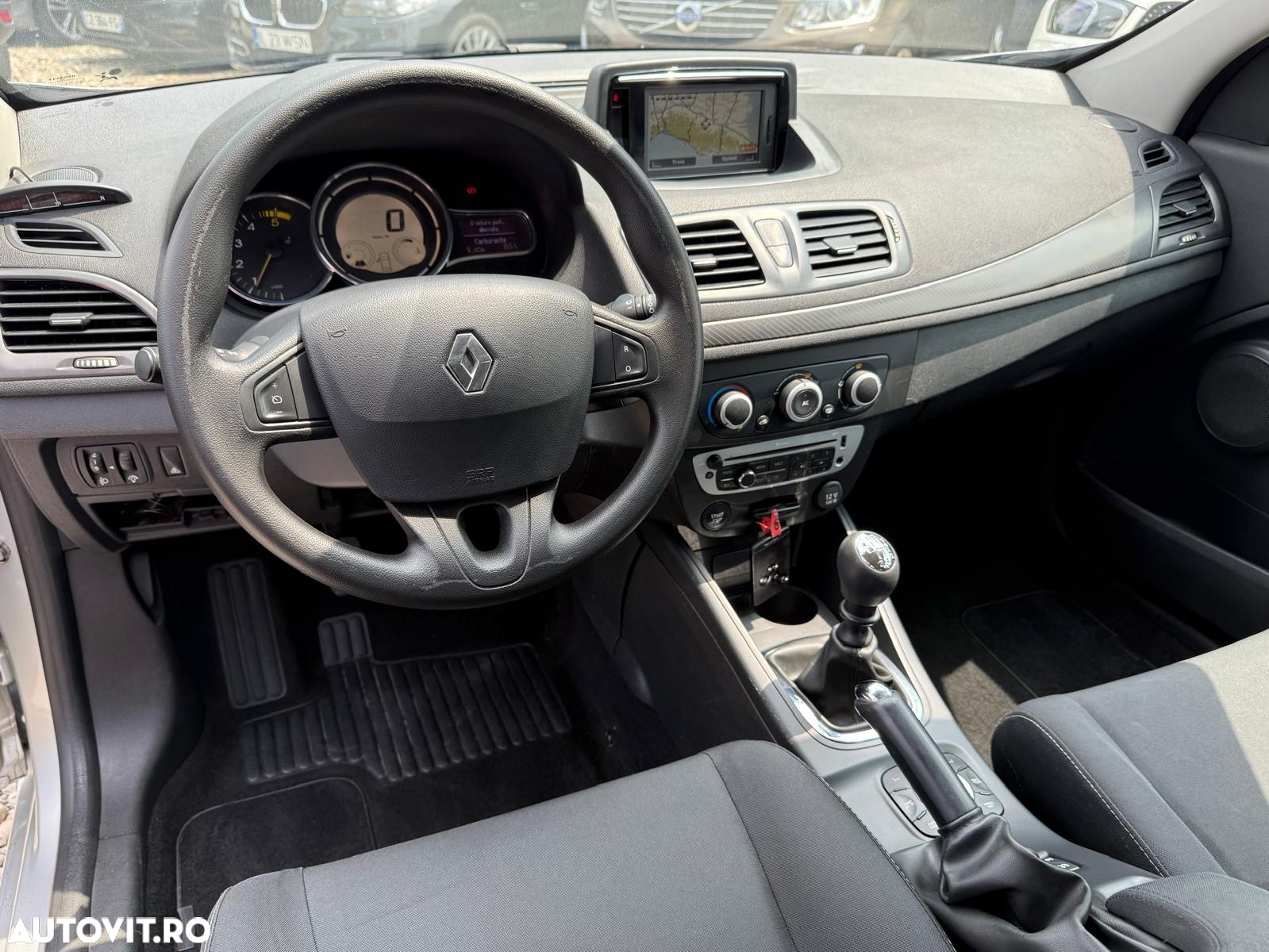Renault Megane - 18