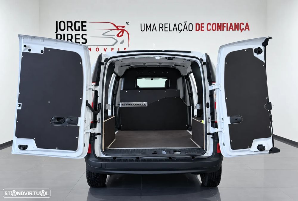 Renault KANGOO MAXI Z.E. 33 KW - IVA DEDUTIVÉL - BATERIAS PRÓPRIAS - 39